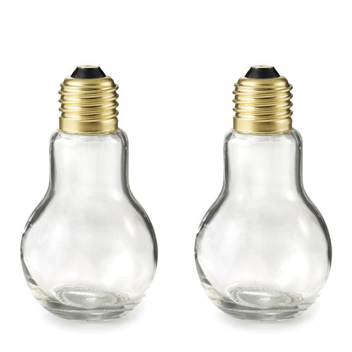 Light bulb salt and - light, pepper